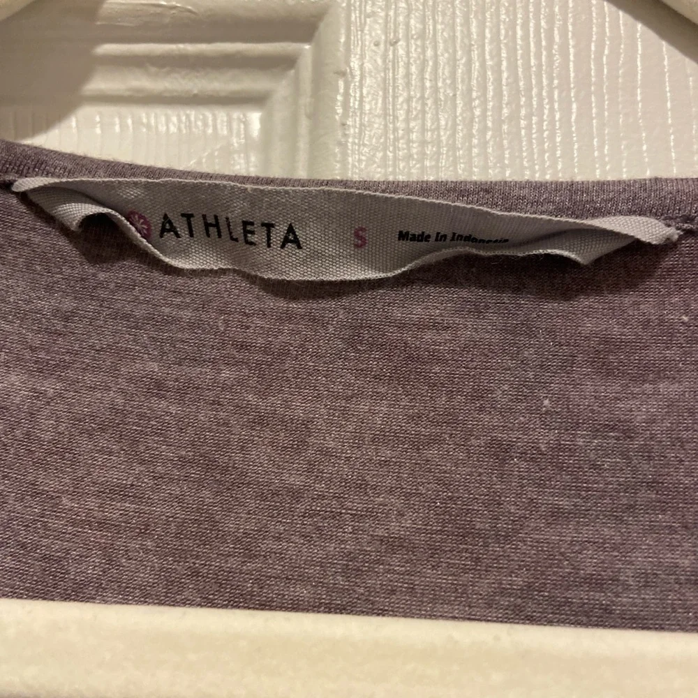 Athleta Weekender long-sleeved maxi dress in burgundy, size small - Picture 3 of 4